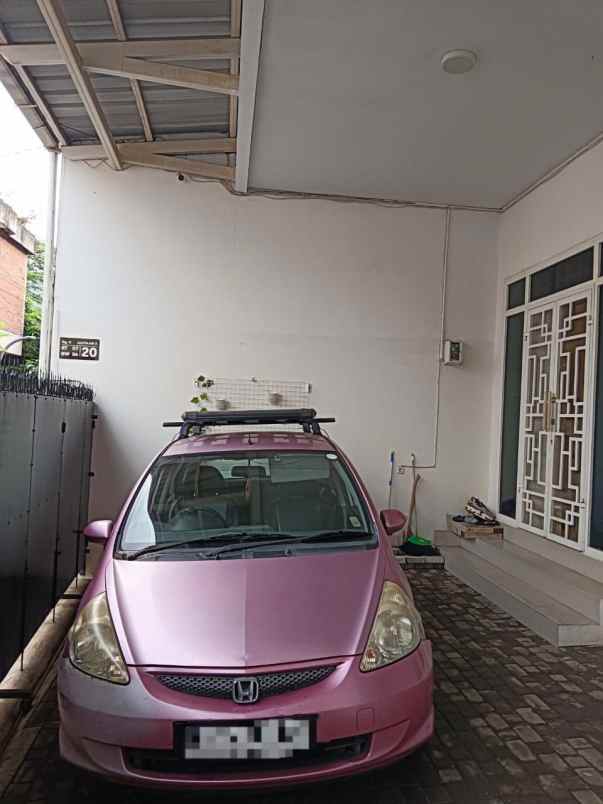 dijual rumah kawaluyaan