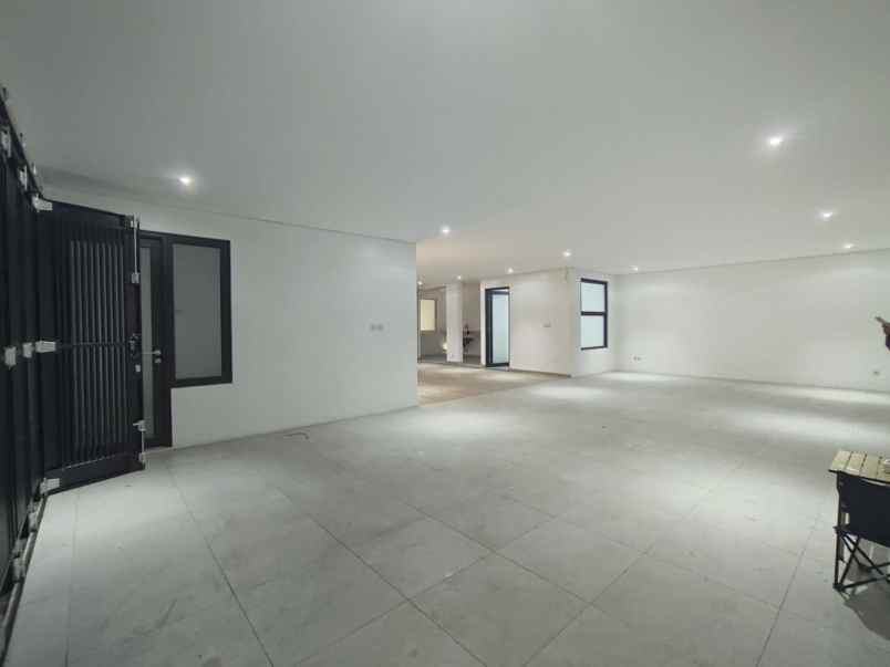 dijual rumah kawasan argenia sentul city