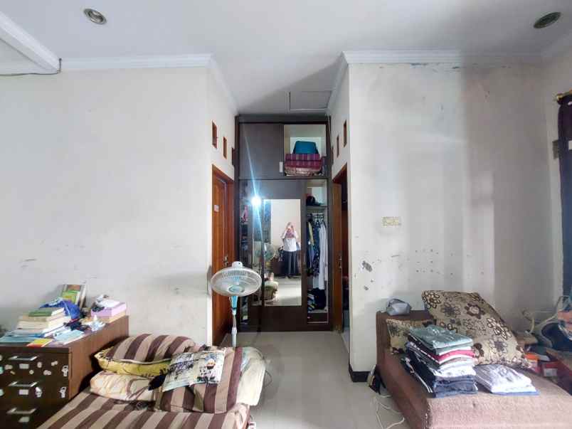 dijual rumah kebagusan