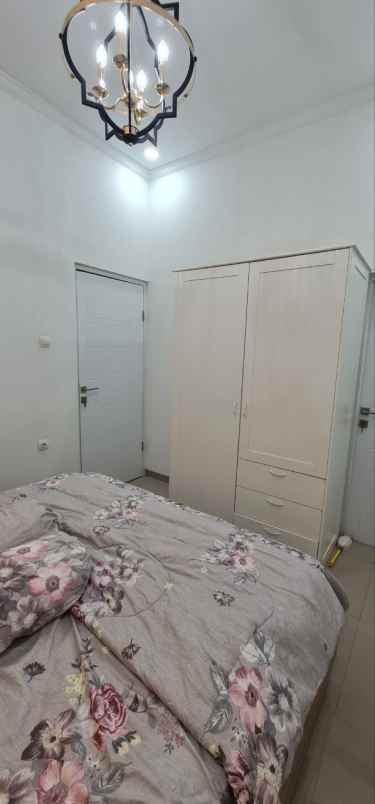 dijual rumah kolonel masturi lembang