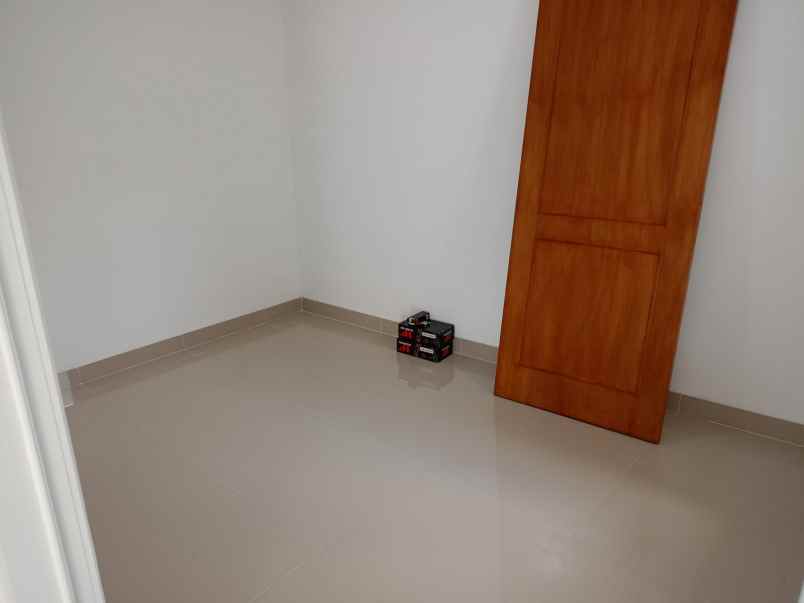 dijual rumah komp sukaasih ujungberung