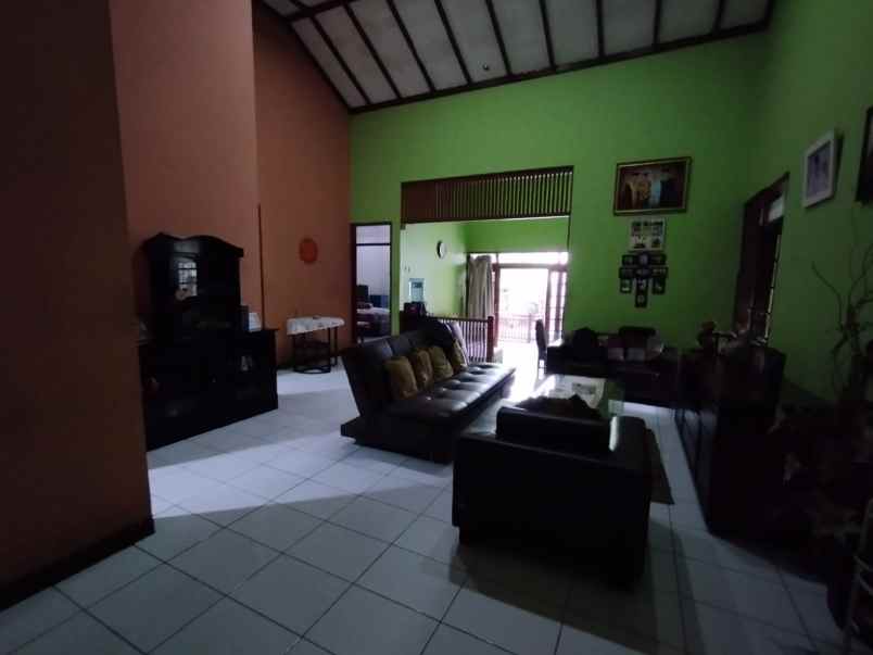 dijual rumah komplek cipta graha gunung