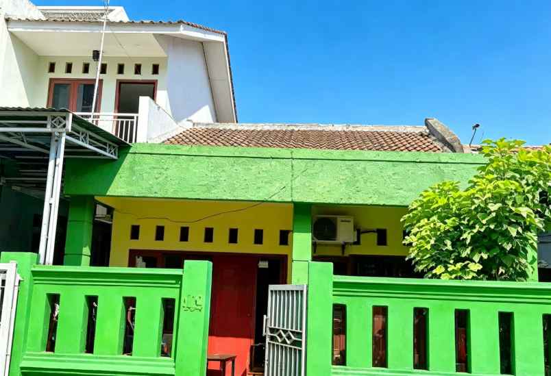 dijual rumah komplek duta kranji