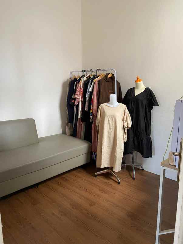 dijual rumah krukut raya