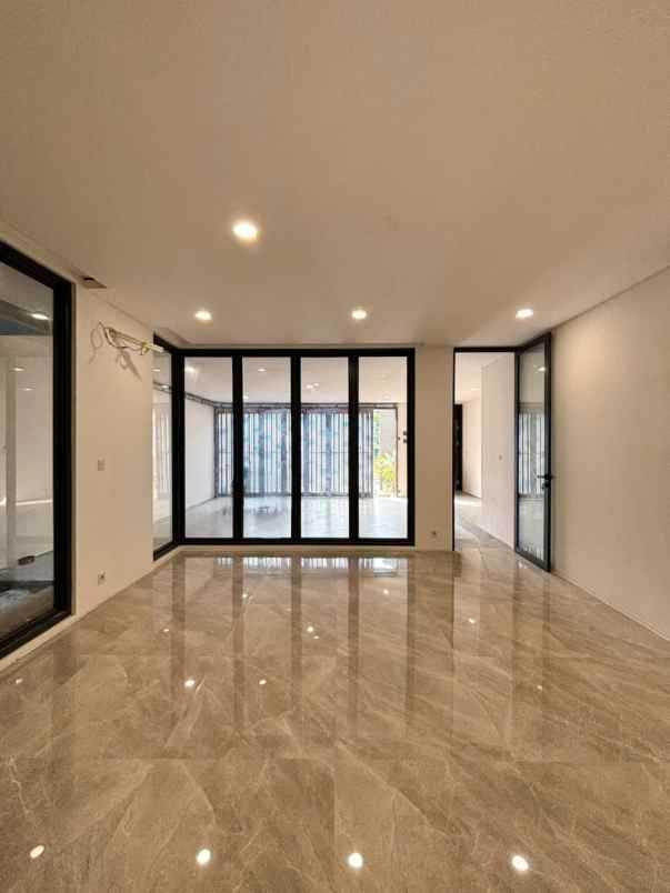 dijual rumah lebak bulus jaksel