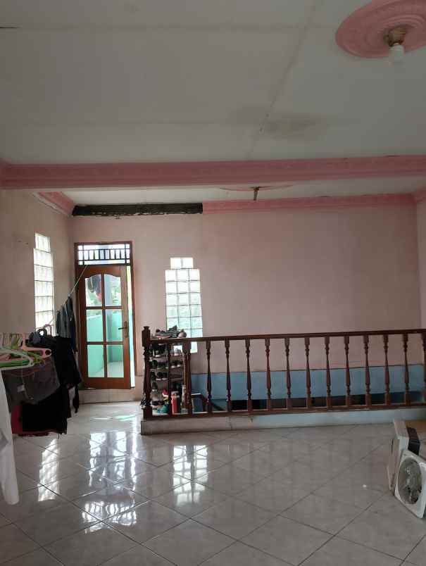 dijual rumah lenteng agung