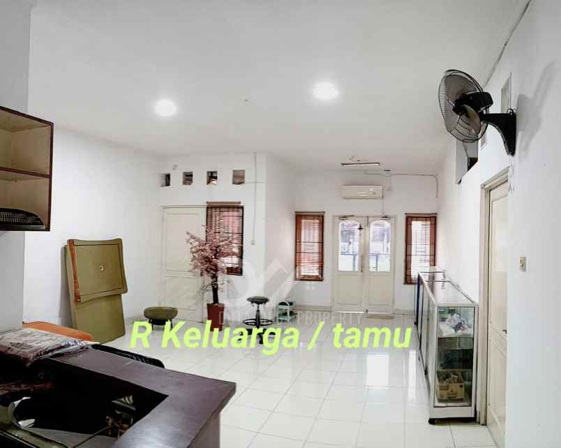 dijual rumah luas di gria jakarta pamulang