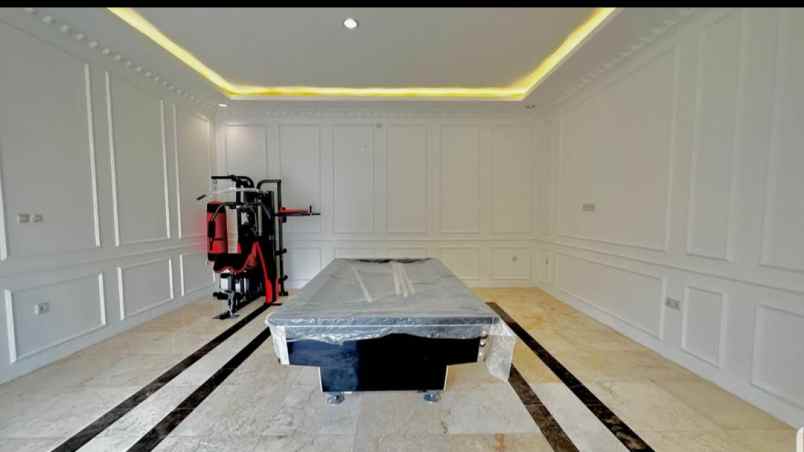 dijual rumah luxury di ciganjur jagakarsa