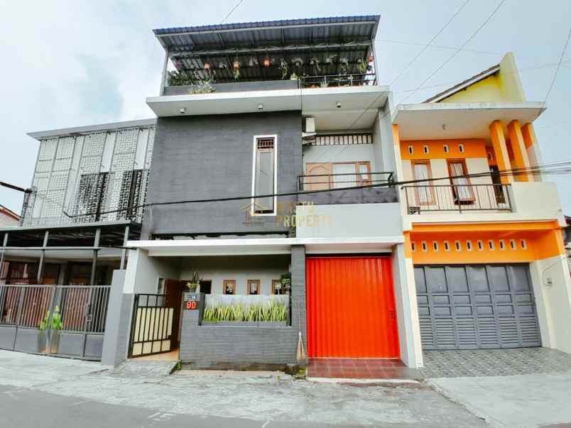 dijual rumah maguwoharjo