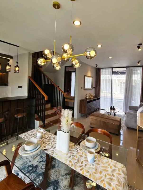 dijual rumah maguwoharjo