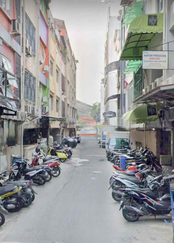 dijual rumah mangga besar