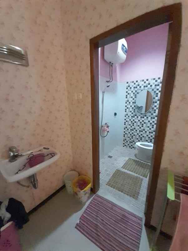 dijual rumah margahayu raya