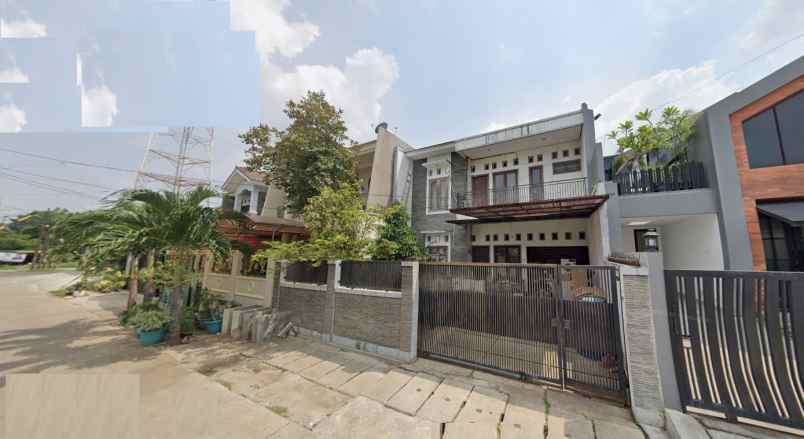 dijual rumah meruya selatan kembangan