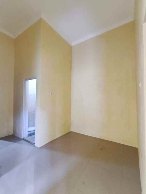 dijual rumah pakintelan