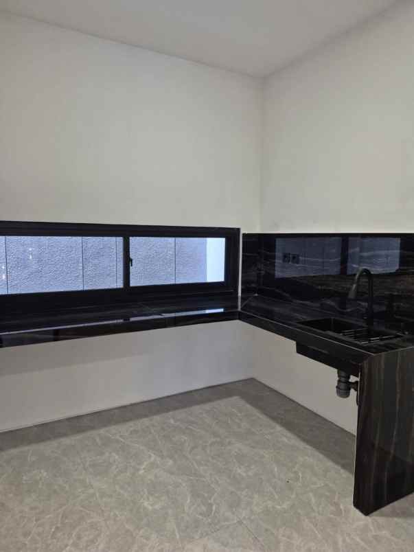 dijual rumah pandugo