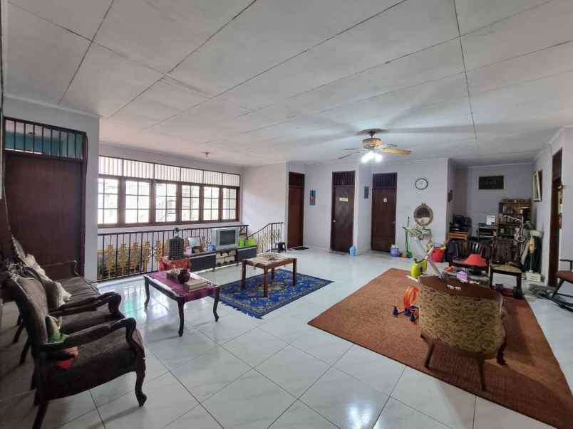 dijual rumah pejaten