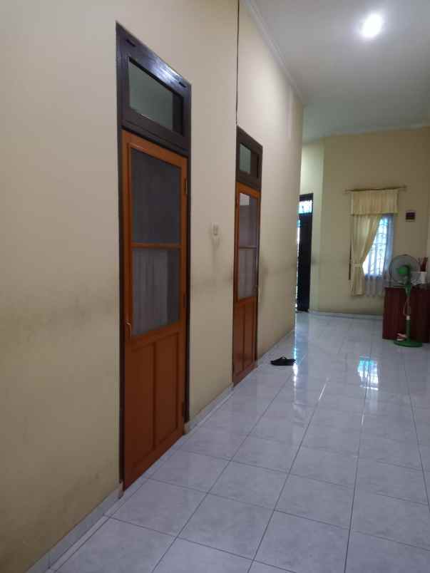 dijual rumah penjagalan