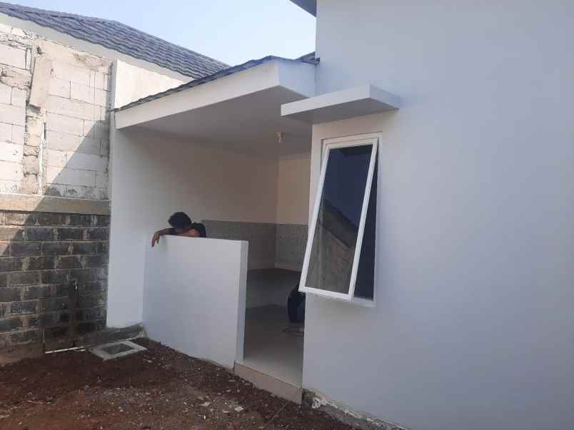 dijual rumah permata green resort tapos