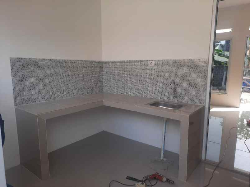 dijual rumah permata green resort tapos