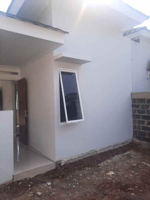 dijual rumah permata green resort tapos