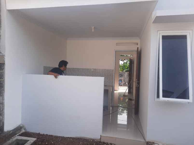 dijual rumah permata green resort tapos
