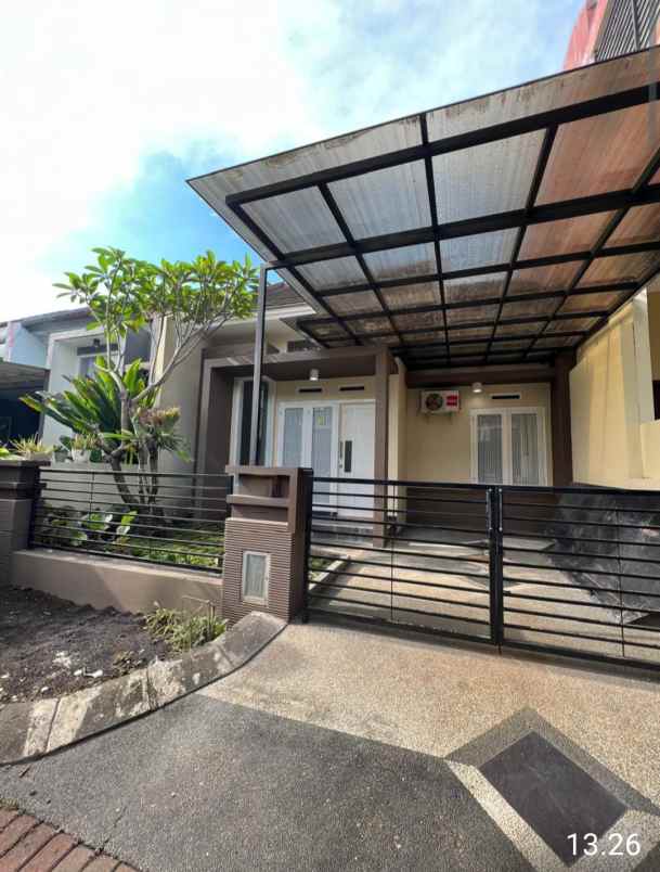 dijual rumah permata jingga suhat kota