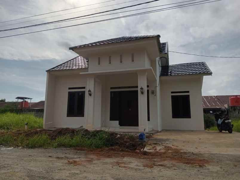 dijual rumah perumahan bukit dewa