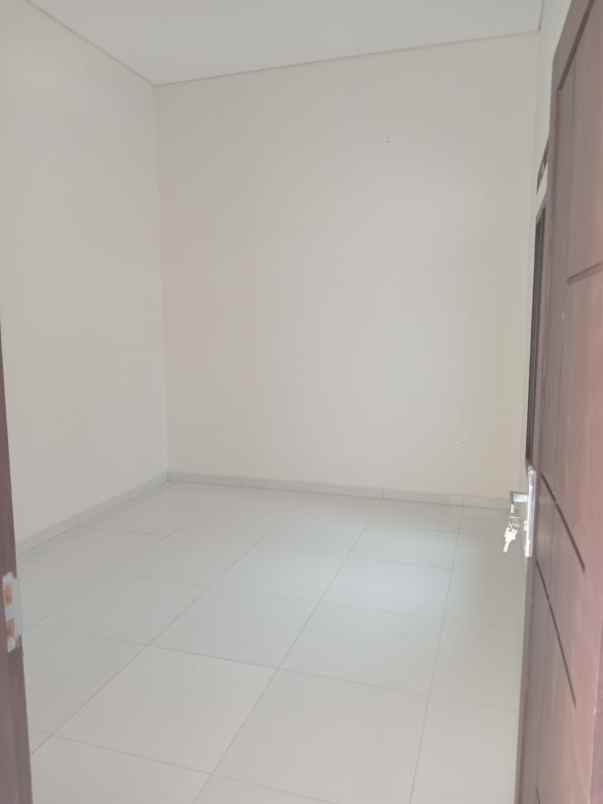 dijual rumah perumahan bukit dewa