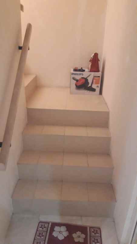 dijual rumah perumahan green court