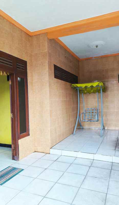 dijual rumah perumahan gunung putri