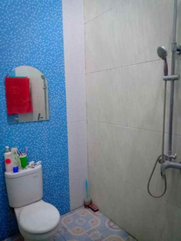 dijual rumah perumahan palm oasis