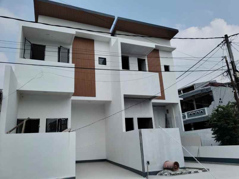 dijual rumah perumahan pesona anggrek
