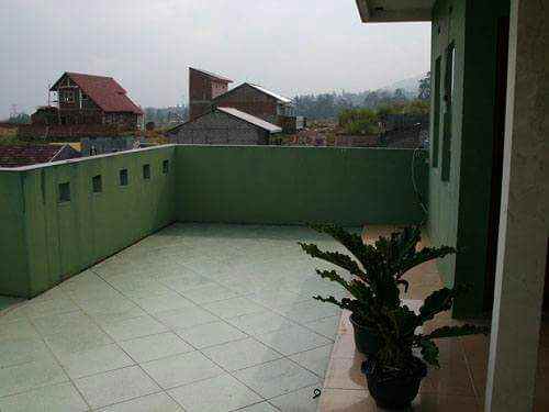 dijual rumah perumahan stone hill giri