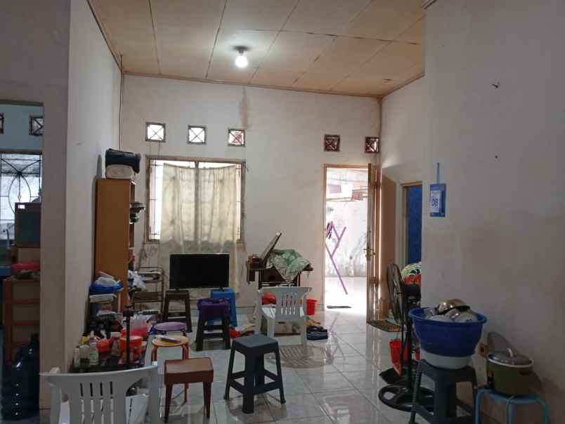 dijual rumah perumahan taman kota