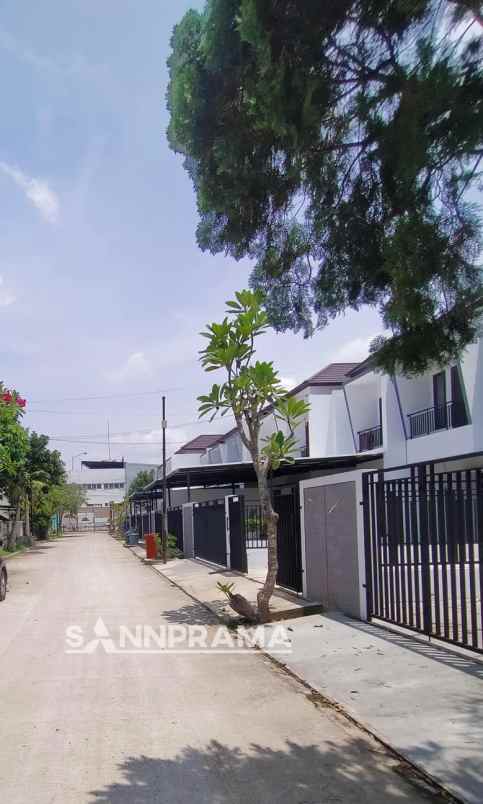 dijual rumah pondok cabe ilir