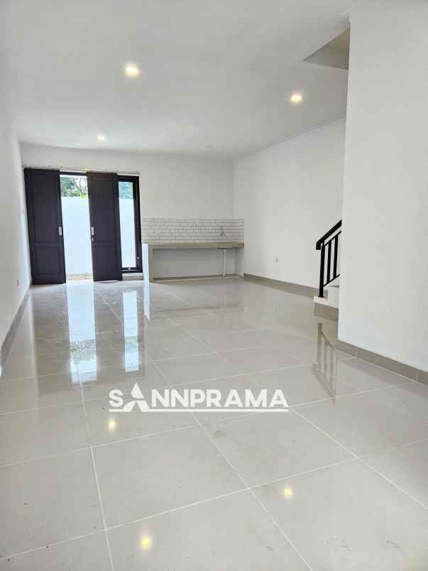 dijual rumah pondok cabe ilir