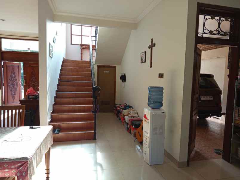 dijual rumah pondok labu