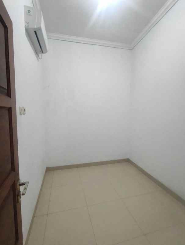 dijual rumah pondok ranggon cipayung
