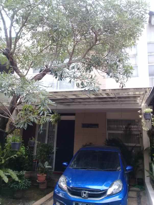 dijual rumah pondok ranji