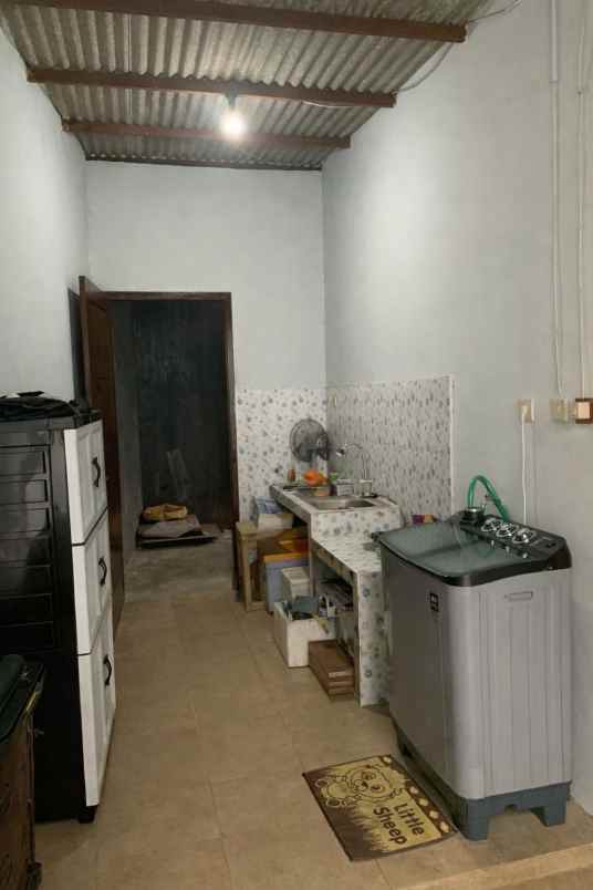 dijual rumah prabot pinggir jalan raya dau malang