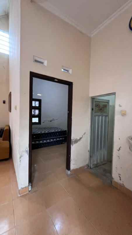 dijual rumah pringgolayan