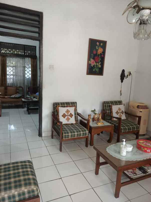 dijual rumah pulogebang