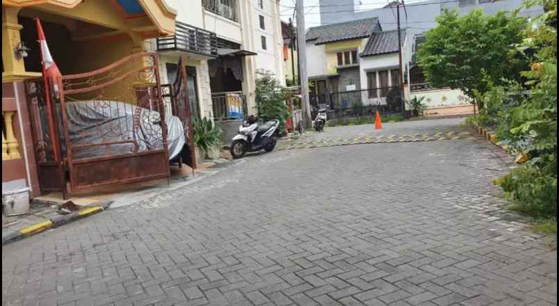 dijual rumah puri taman asri sepanjang