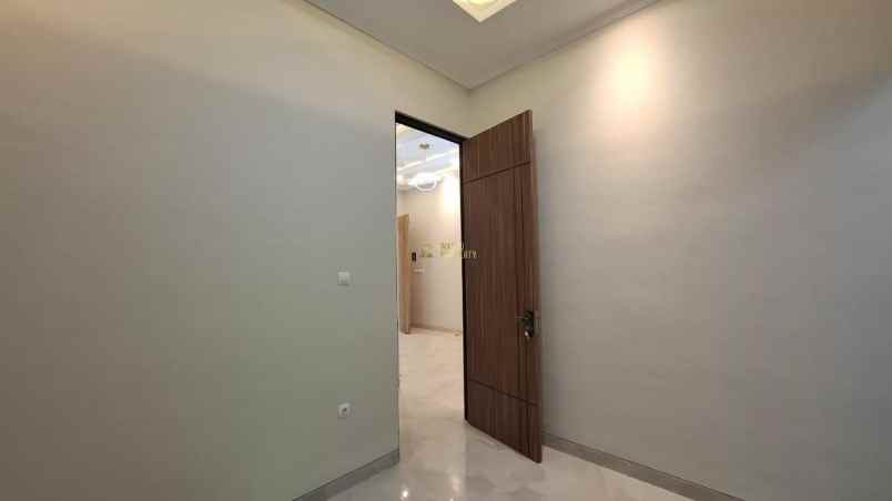 dijual rumah purwomartani