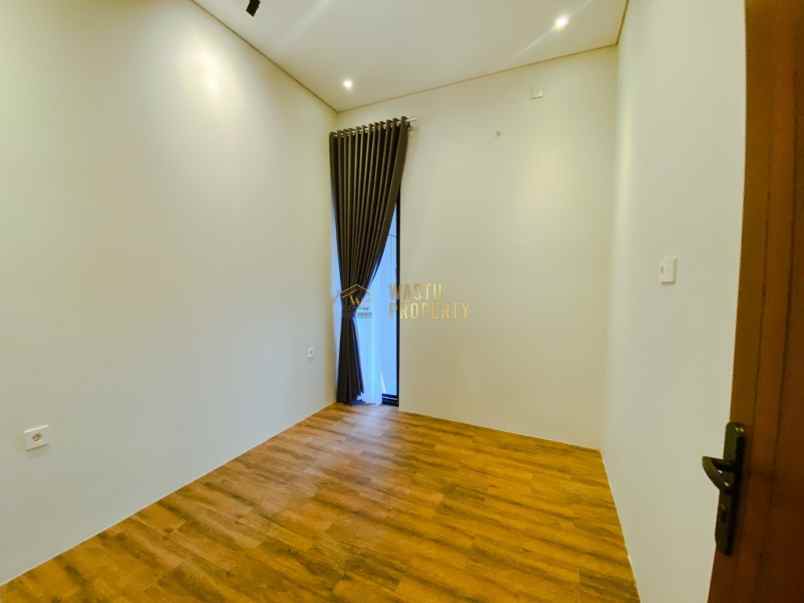 dijual rumah purwomartani kalasan sleman