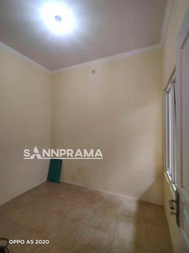 dijual rumah raga jaya