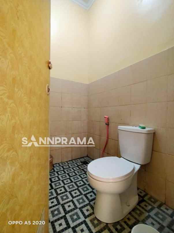dijual rumah raga jaya
