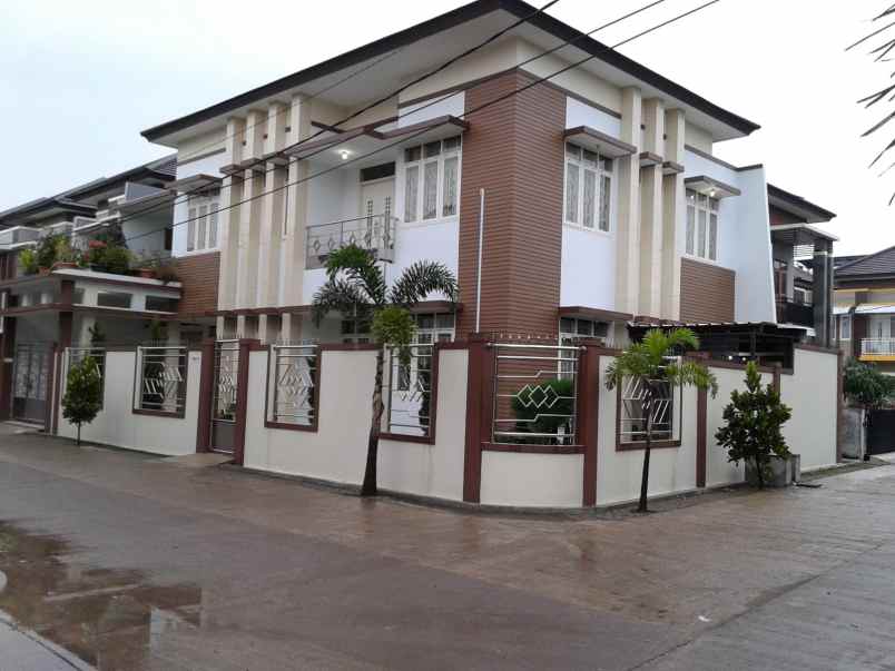 dijual rumah rancabolang