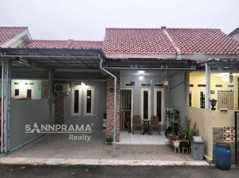dijual rumah rangkapan jaya baru