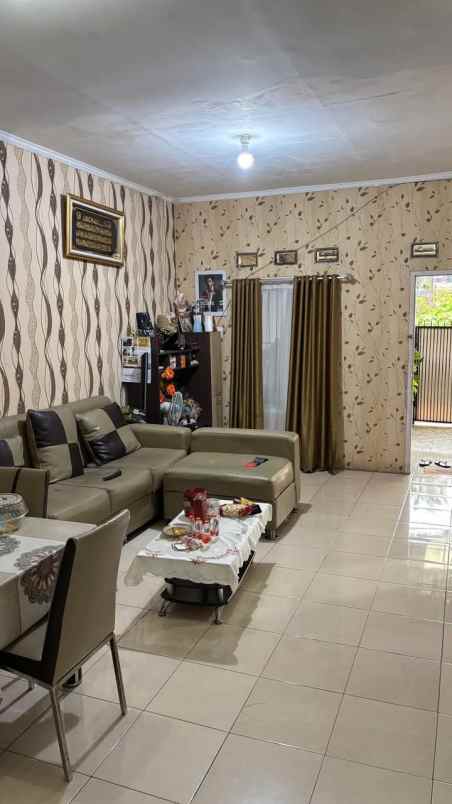dijual rumah rawa indah depok